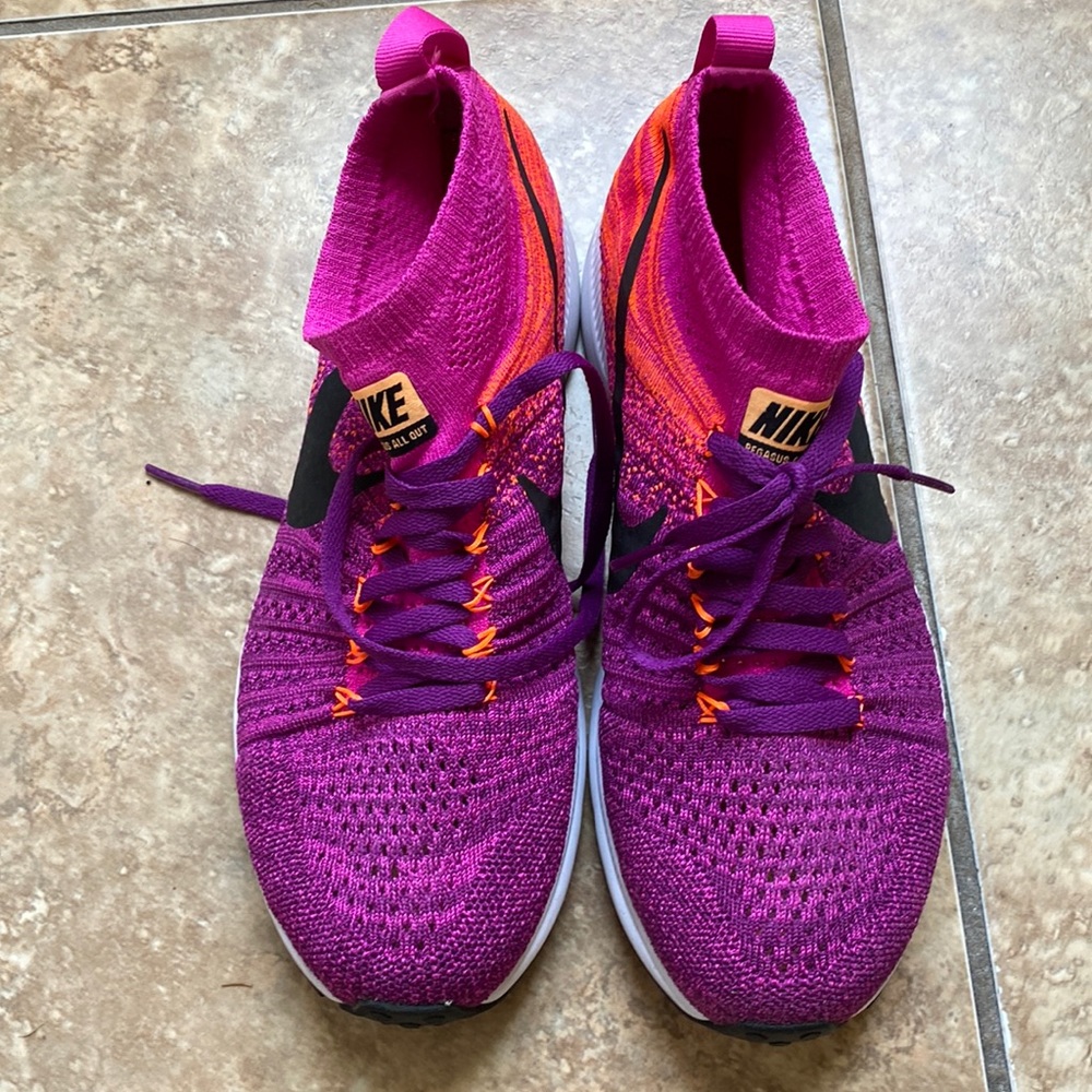 Nike sneaker YS 6.5